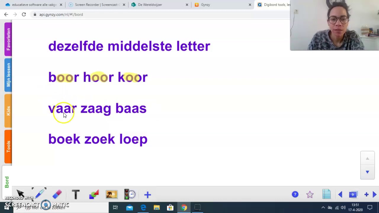 In Het Midden Gelegen 8 Letters