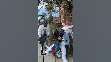 PICTURES WITH THE EASTER BUNNY‼️ #reels #shorts #boom2funny @Dabrattfromthechi