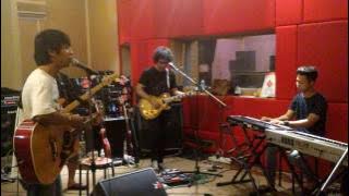 Special Performance by D'Masiv - Tak Punya Nyali (12 Desember 2016 at Musica Studio)