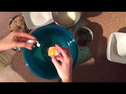 Video: Wie Macht Man Flauschige Erdnussbutter-Muffins?