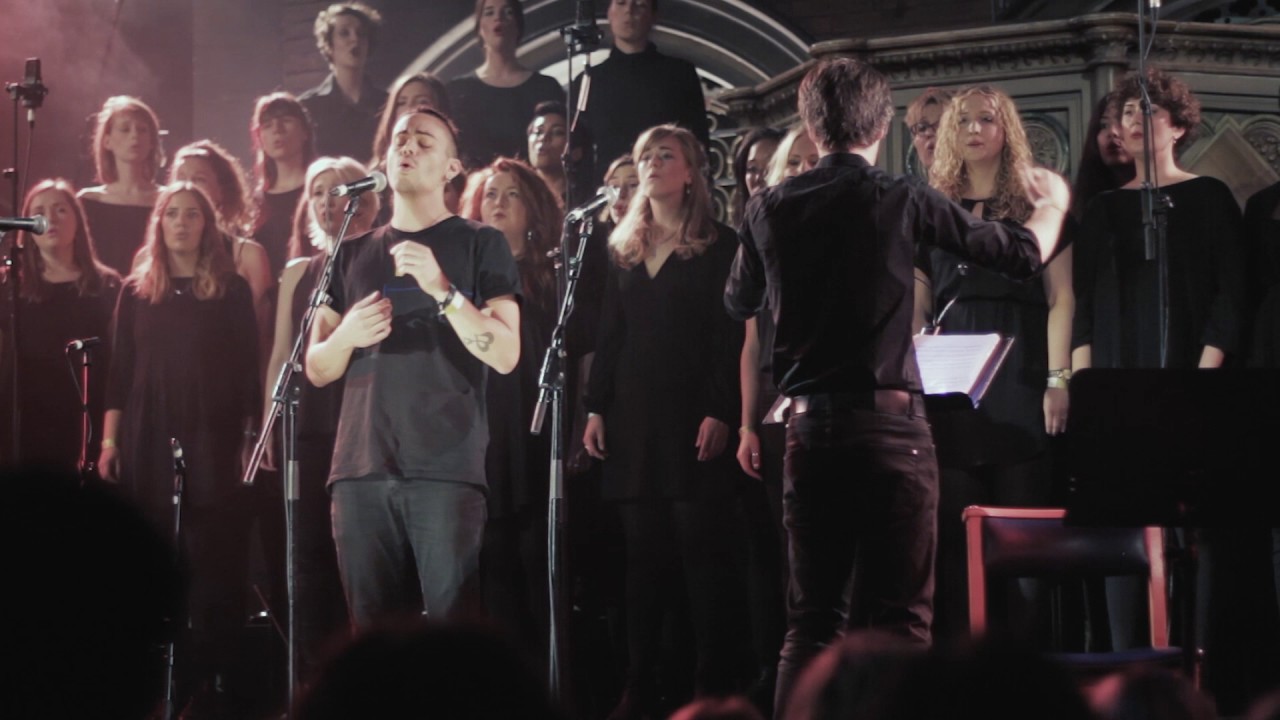 Sleduj Alex Vargas - Shackled Up - with London Contemporary Voices na YouTube Sleduj Alex Vargas - Shackled Up - with London Contemporary Voices na YouTube