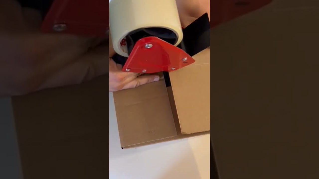 ASMR - Pack a UK Pick N Mix + Australian Chocolate order with us.