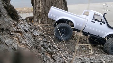 Wpl c24-1 RC crawler stock testing in front yard! RTR