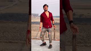 Pore pore tute karihaiya😊😊😚😚