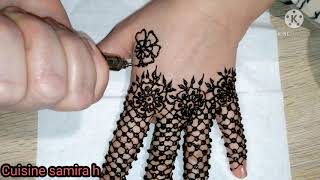 نقش الحناء بطريقة سهلة جدا Henna#