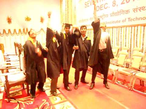 Convocation 2010 Cap fly