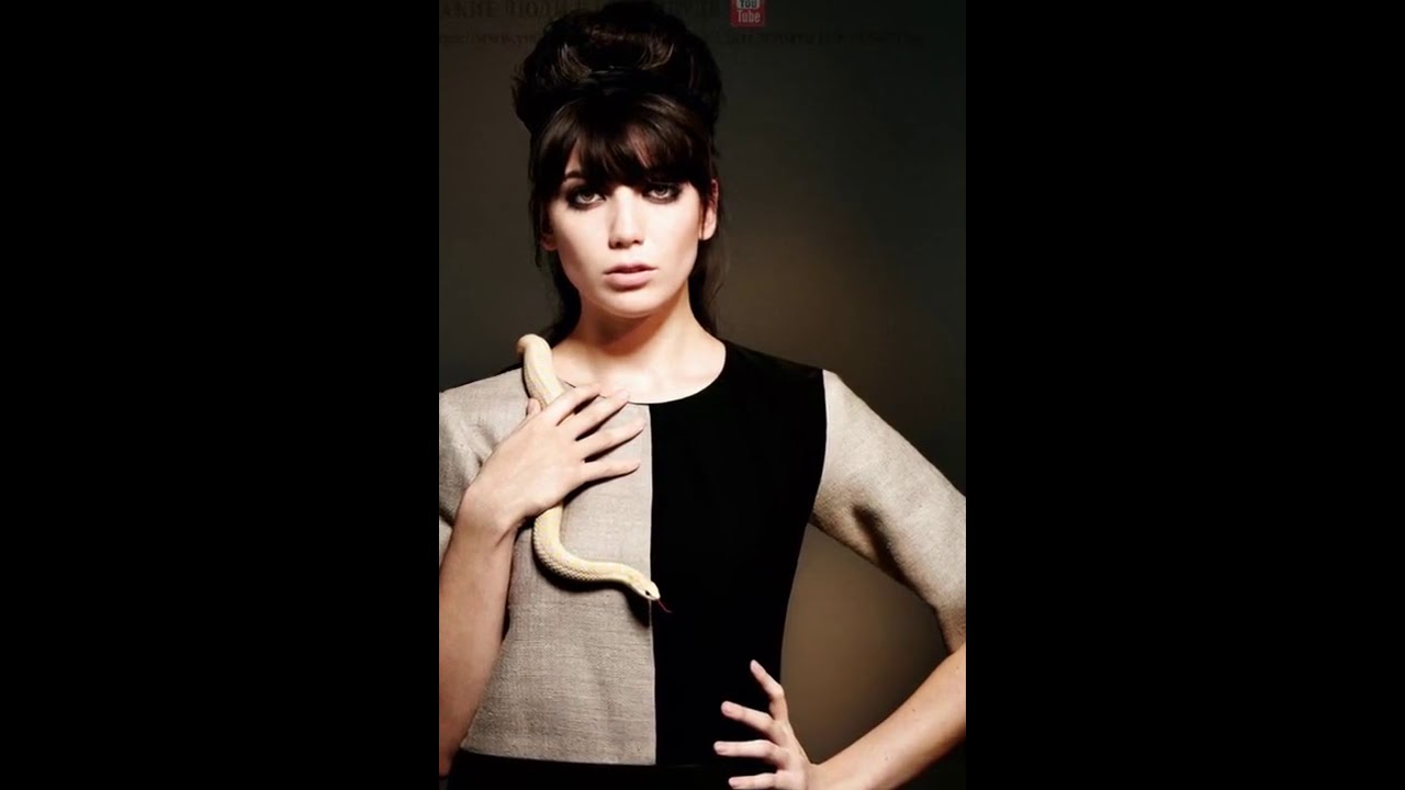 Дэйзи Лав (Daisy Lowe) YouTube