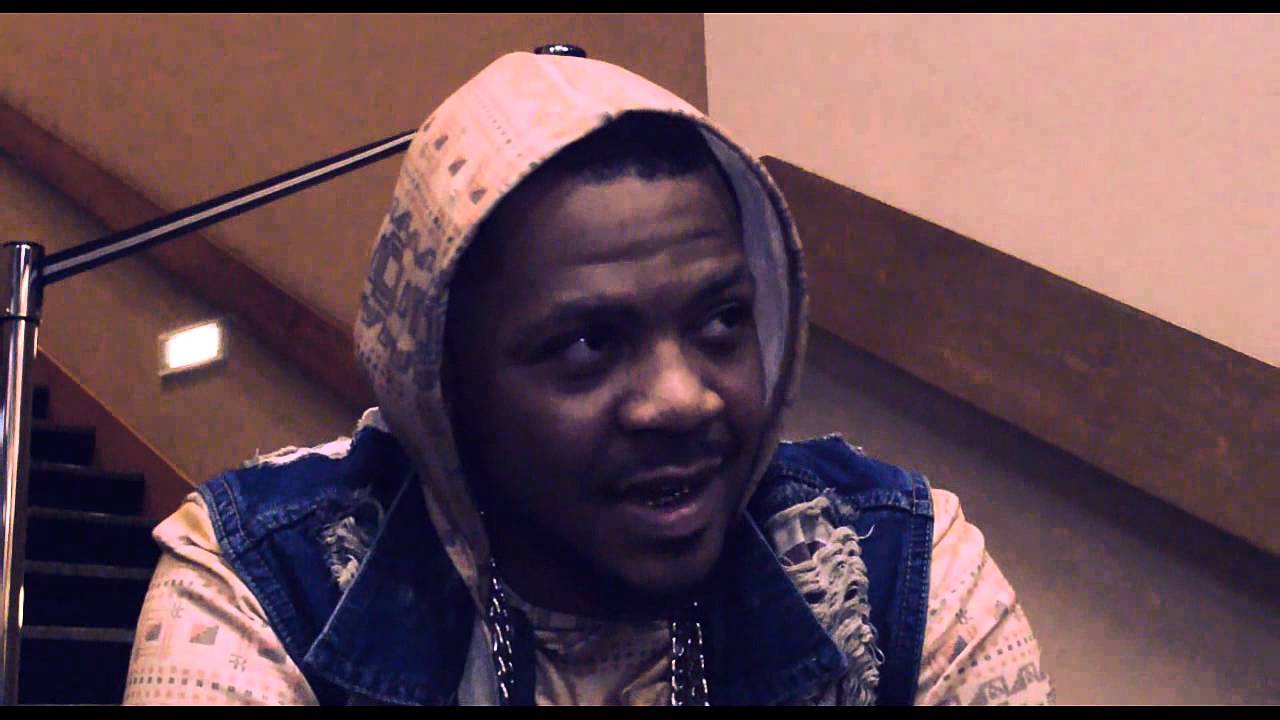 The Caroliente' Collection URBAN FASHION [INFORMERCIAL]