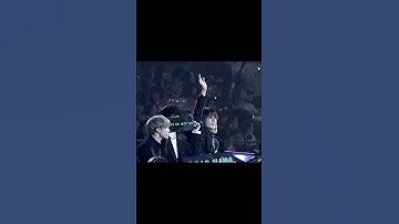 Not ship but I really love this moment😳💨 #tzuyu #taehyung #v #twice #bts