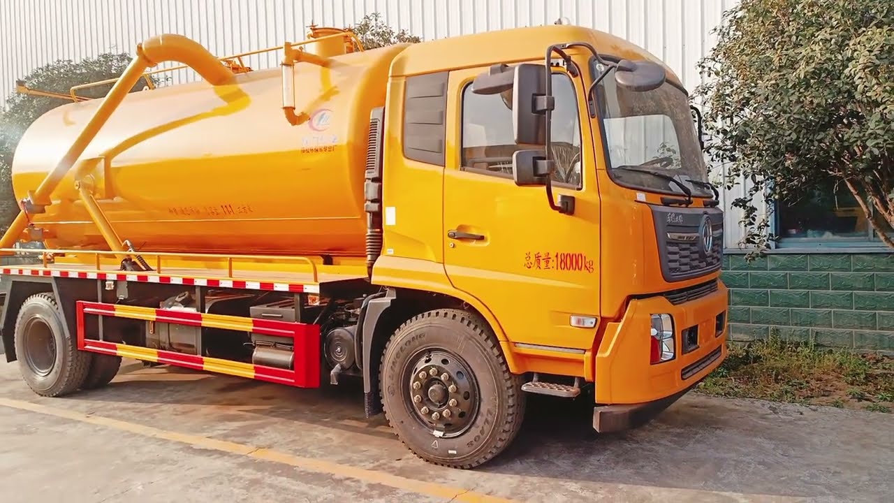Wholesale Price customized 6x4 HOWO Sewage suction truck vacuum truck septic tank cleaning truck