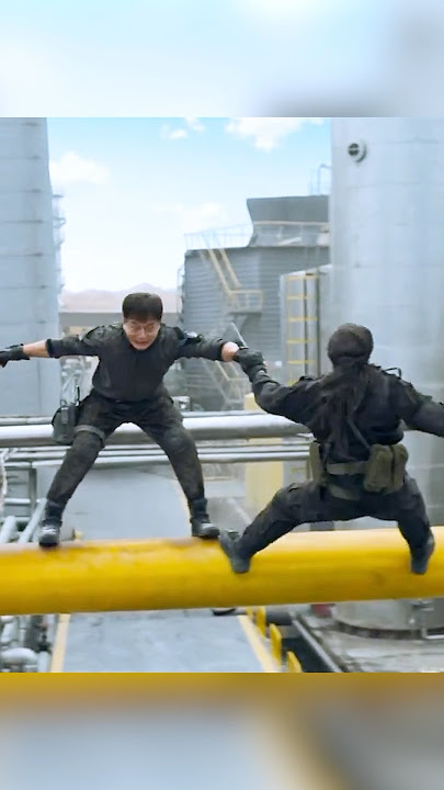 Furious Sandstorm | 🔥 Jackie Chan fights on a deadly pipeline #shorts #jackiechan