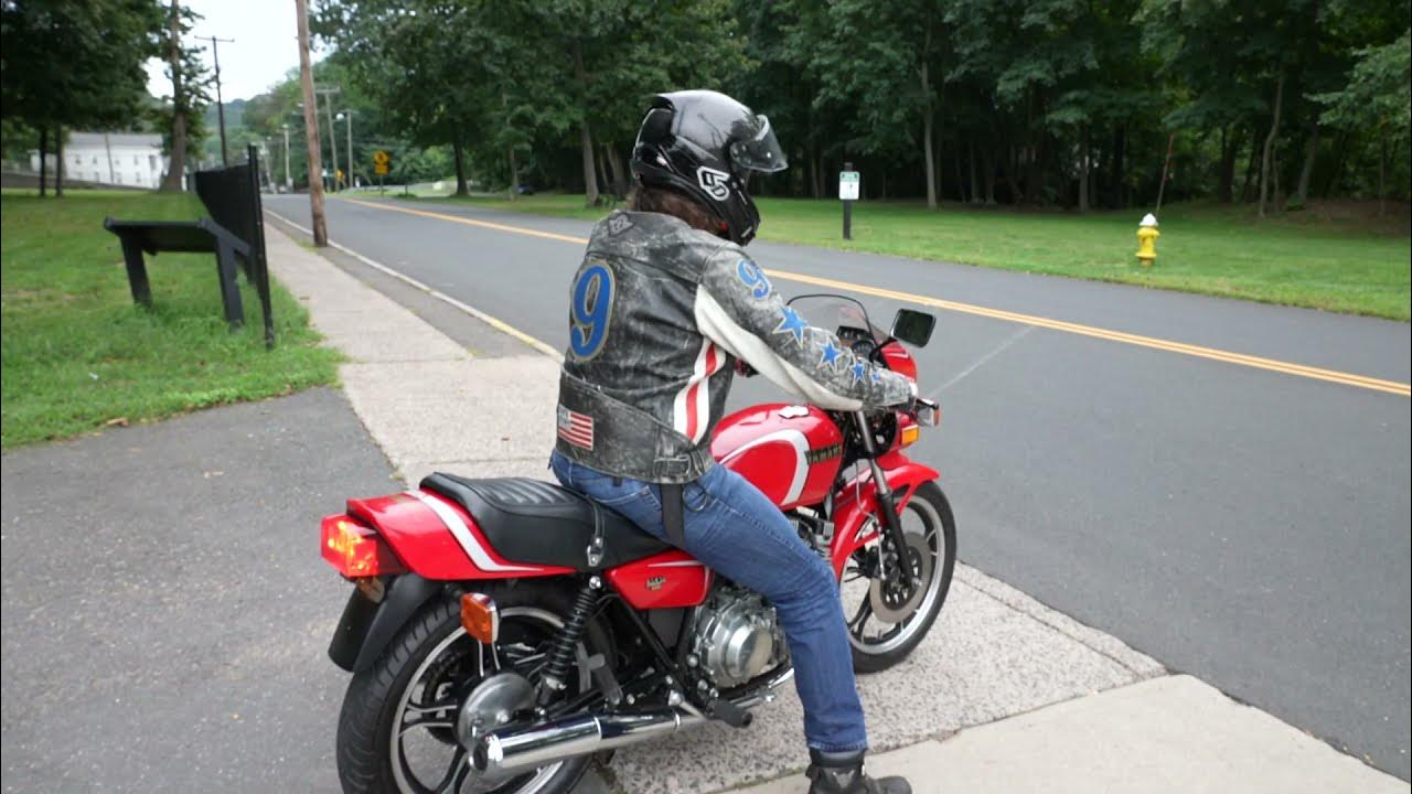 1982 Yamaha Seca XJ550RJ - YouTube