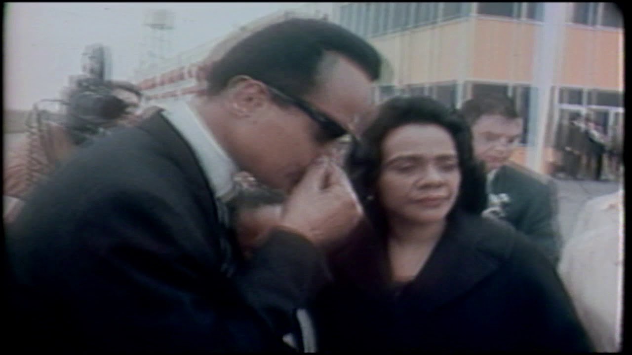 Coretta Scott King leaves Atlanta airport for Memphis | WSB-TV