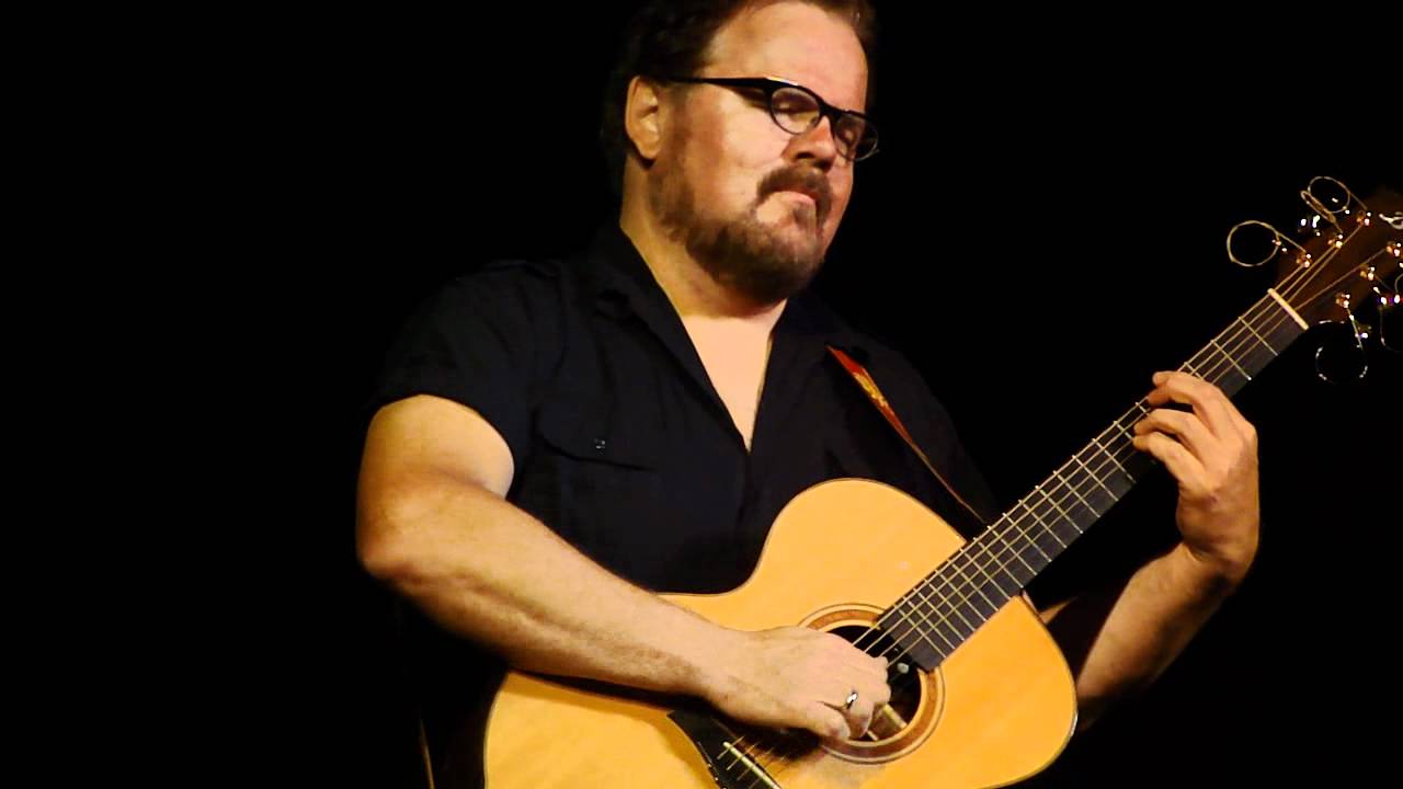 Don Ross   Guitar Solo   Rogue Folk   06 10 11