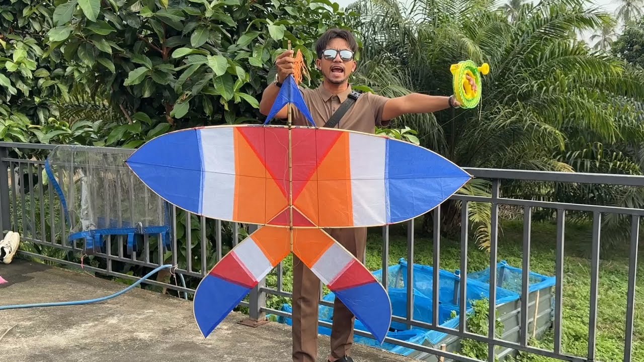 ว่าวชาไก่ยักษ์ตัวใหม่ ขึ้นสุดยอดบอกเลย!!