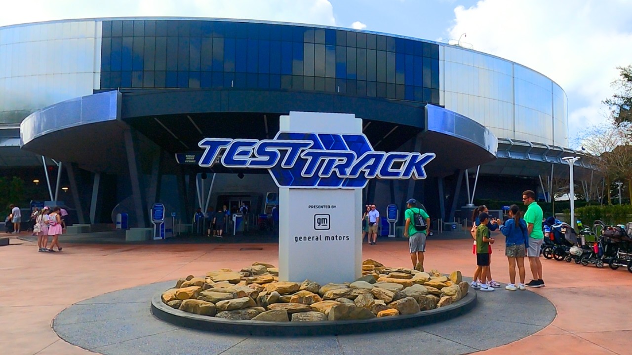 Testtrack Test Track | High-Speed Ride POV at EPCOT - YouTube