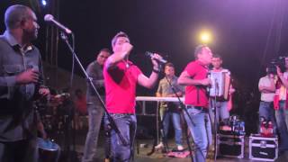 Video-Miniaturansicht von „Michel Torres & Jose Sanchez-  Ligado A Tus Besos - (En Vivo en  Pto Colombia)“