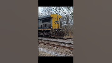 CSX TRAIN IDLING ON TRACKS - Locomotive Engine! #subscribe #train #travel #railroad