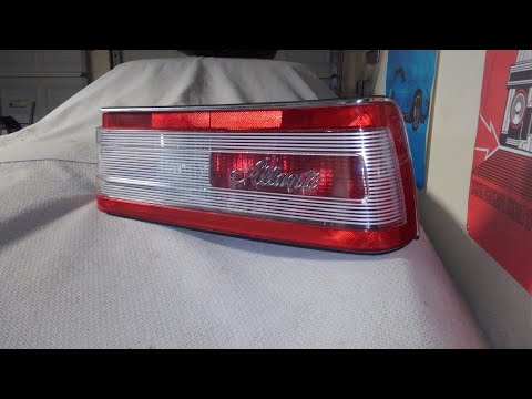 1993 Cadillac Allante Taillight Replacement