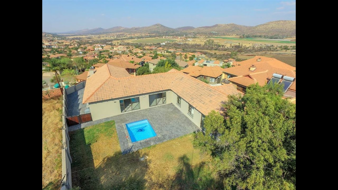 3 Bed House for sale in North West Hartbeespoort Dam Birdwood