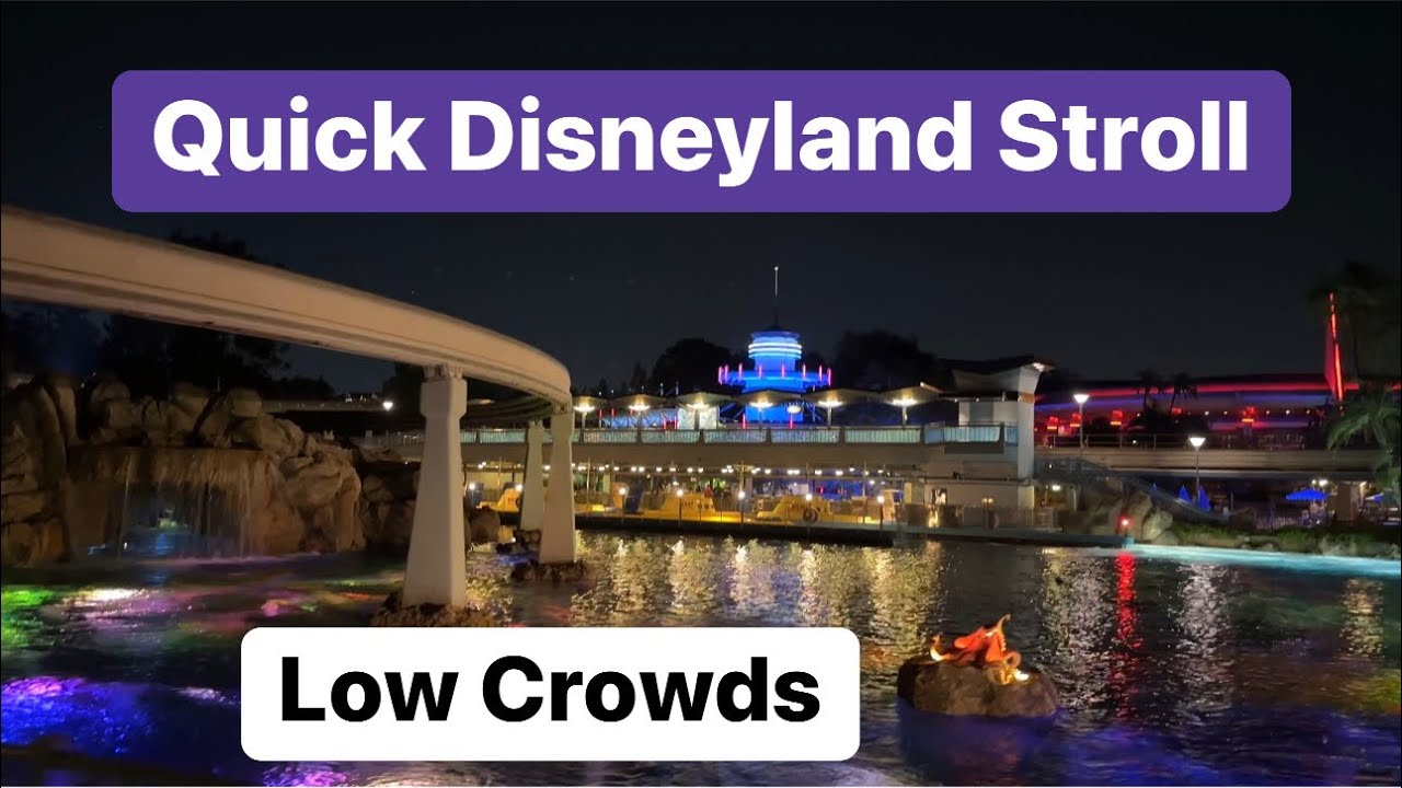 [4K] Quick Night Stroll at Disneyland | No Commentary | Low Crowds at ...