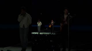 240423 Jonas Brothers in Chile - Hello Beautiful