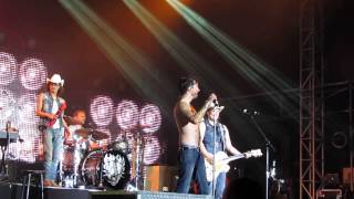 The BossHoss, Shake your Hips live @ Dresden am 7.9.2014