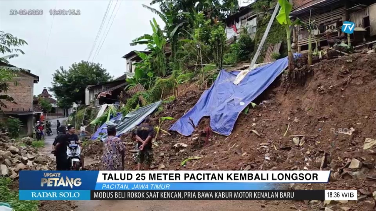 Talud Setinggi 25 Meter Pacitan Kembali Longsor