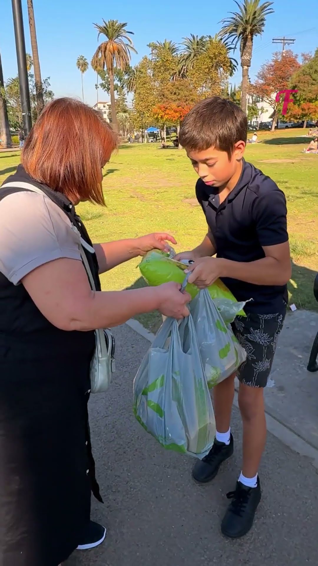 A Simple Act of Kindness Restores Faith in Humanity #shorts
