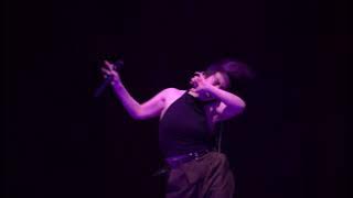 Mitski - Pink in the Night (Beacon Theatre, NYC 2/24/24)