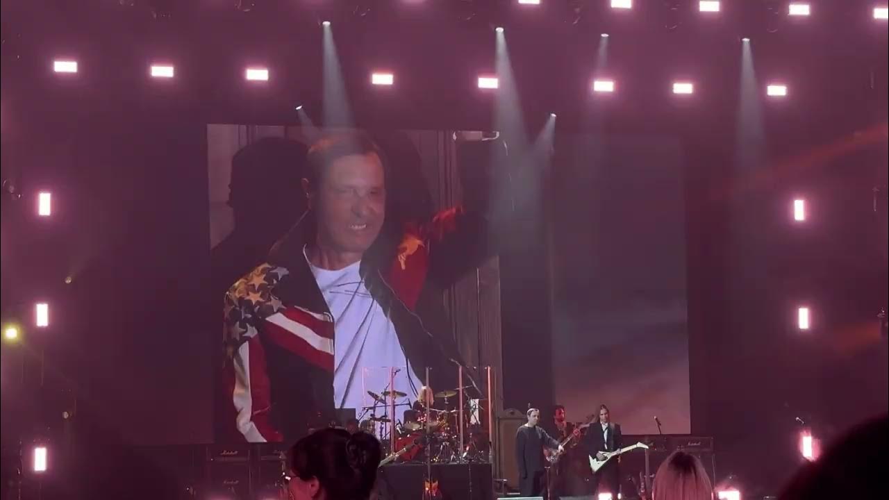 парк горького 8 марта