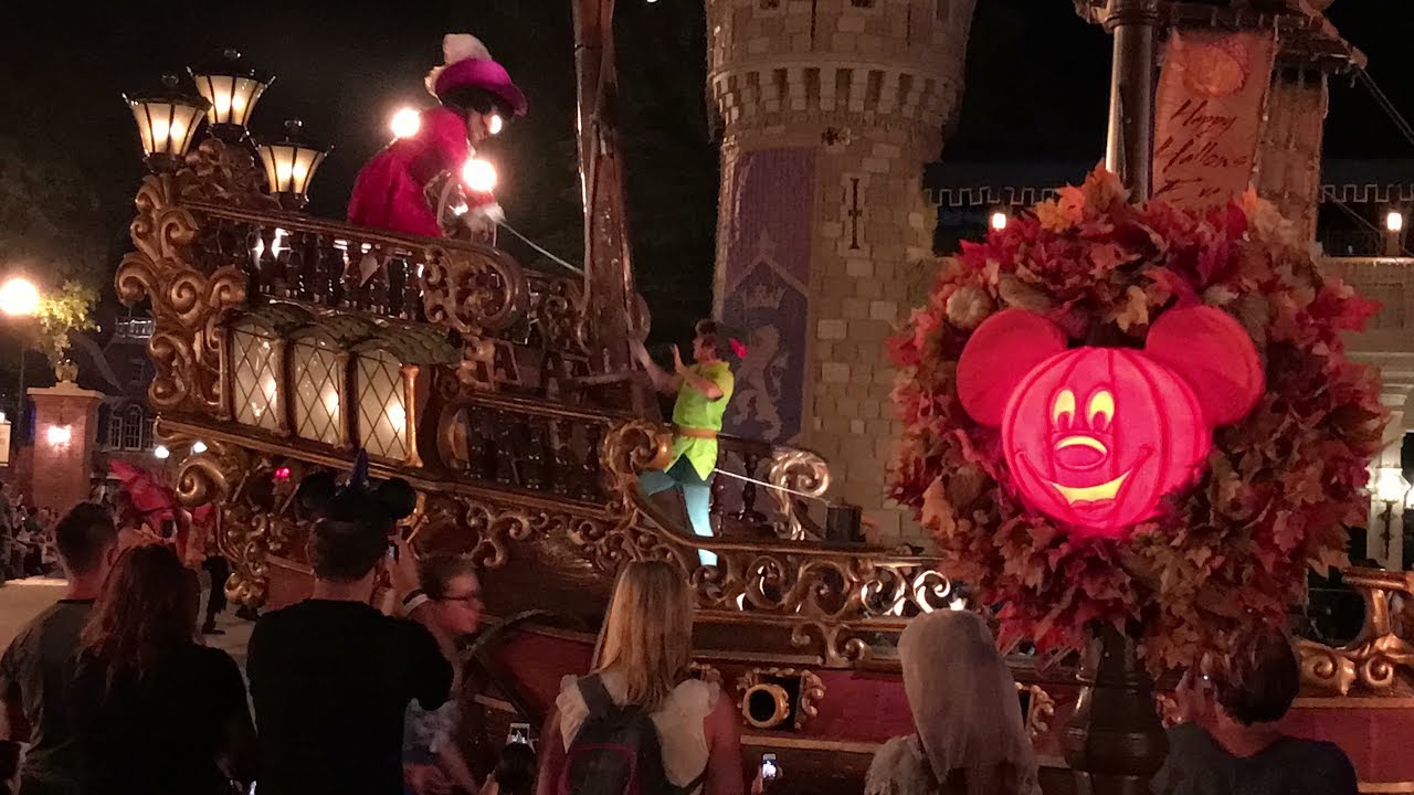 Mickey�s Not So Scary Halloween Party Parade YouTube Mickey�s Not So Scary Halloween Party Parade YouTube