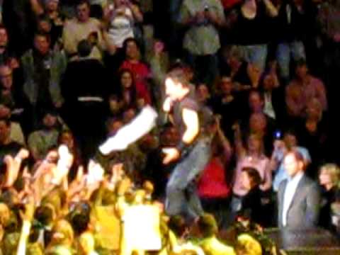 Bruce Springsteen ~ Raise Your Hand w/ Jay Weinber...