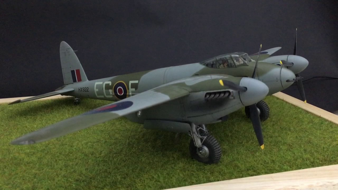 Tamiya 1/32 Mosquito with Magic Scale Modeling lights and motor - YouTube