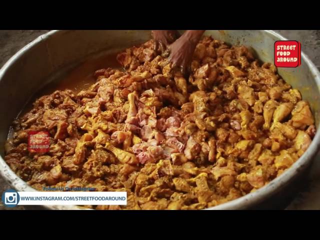 Lahori Chicken Curry | लाहोरी चिकन करी | Street Food Around