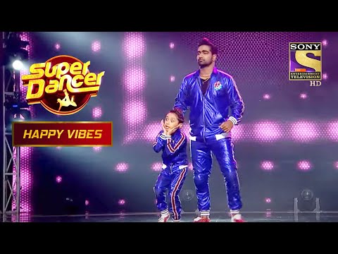 Saksham और Vaibhav ने 'Jimmy Jimmy Jimmy' पर दिया एक Entertaining Act | Super Dancer | Happy Vibes