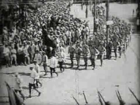 Парад большевиков в Тбилиси. 1921 год.