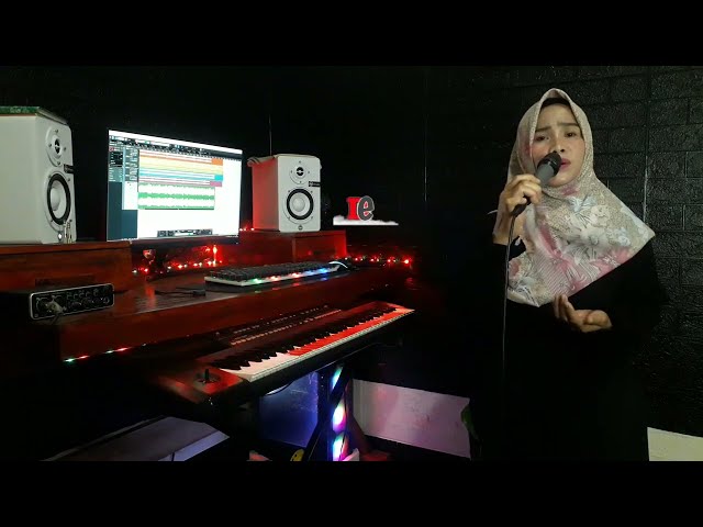 MENYESAL COVER DANGDUT ELECTONE BY DELISA ELECTONE class=