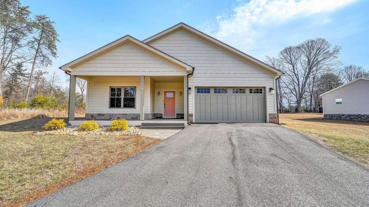 17 Alpine Drive, Union Hall, VA