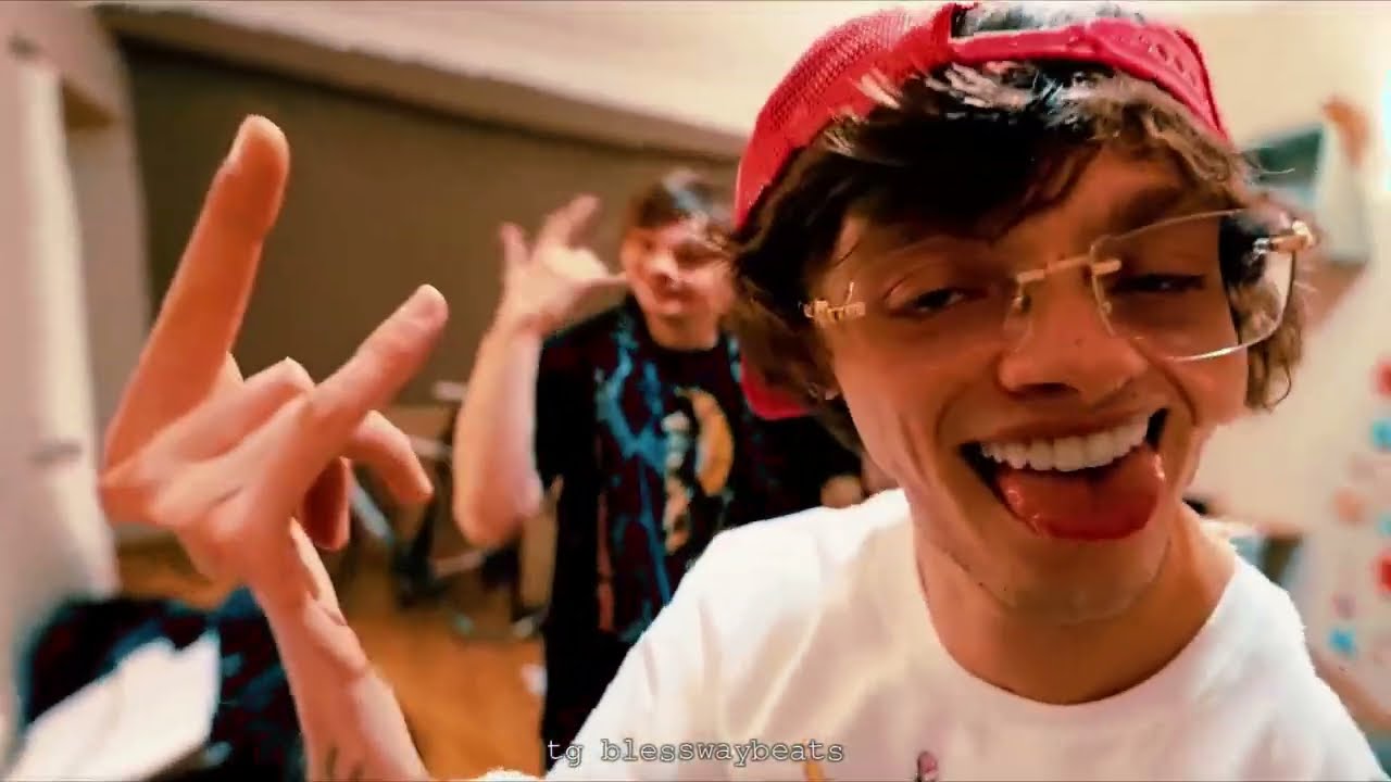 Og Buda + 4n Way - UGeek Type Beat (prod blessway + prodbywu)