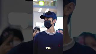 Chen Zheyuan has arrived in Paris Charles de Gaulle Airport  #ChenZheyuan #陈哲远 #ChenZheyuanxCELINE