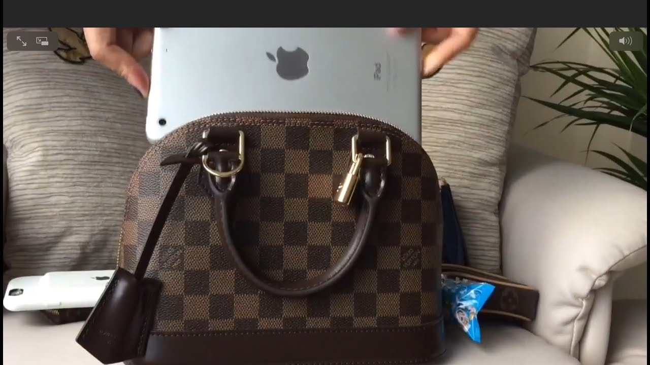 What's In My Bag, Louis Vuitton Alma bb, What Can Fit In The Alma bb