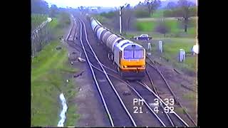 RAILFREIGHT.class 60 passing Brocklesby Station.21 4 92.Neil Hayton railway memories]
