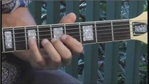 How to Play an F Symmetric Diminished Scale : How to Play Scales on the Guitar 1