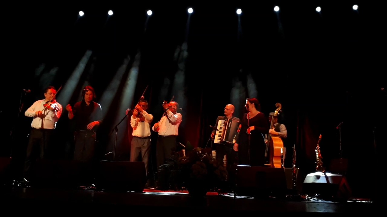 Kiss Tibi, Csík zenekar - Most múlik pontosan