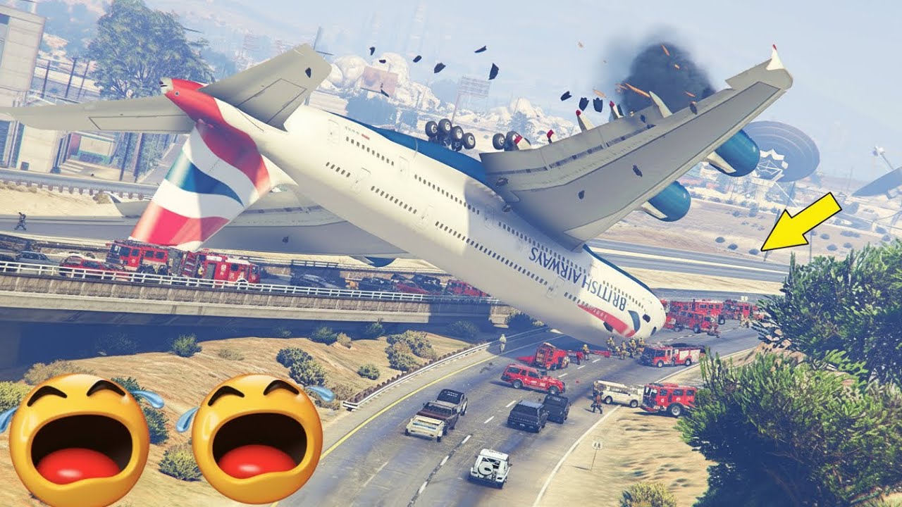 Qatar Boeing 737 Crash on High way Just Ago !  - GTAV 
