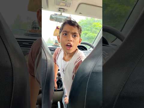 Dog 🐶 ne Car Kyon Churai? 😂￼ #funny #comedy #ytshorts #shorts #shortsfeed #trending