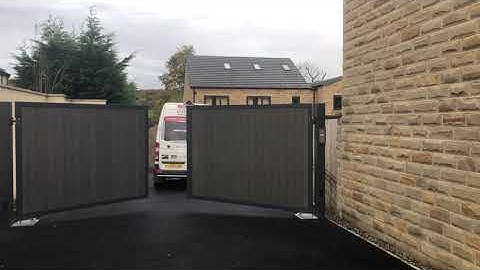 Composite Board Swing Gate Jan 2021 / TQ Security