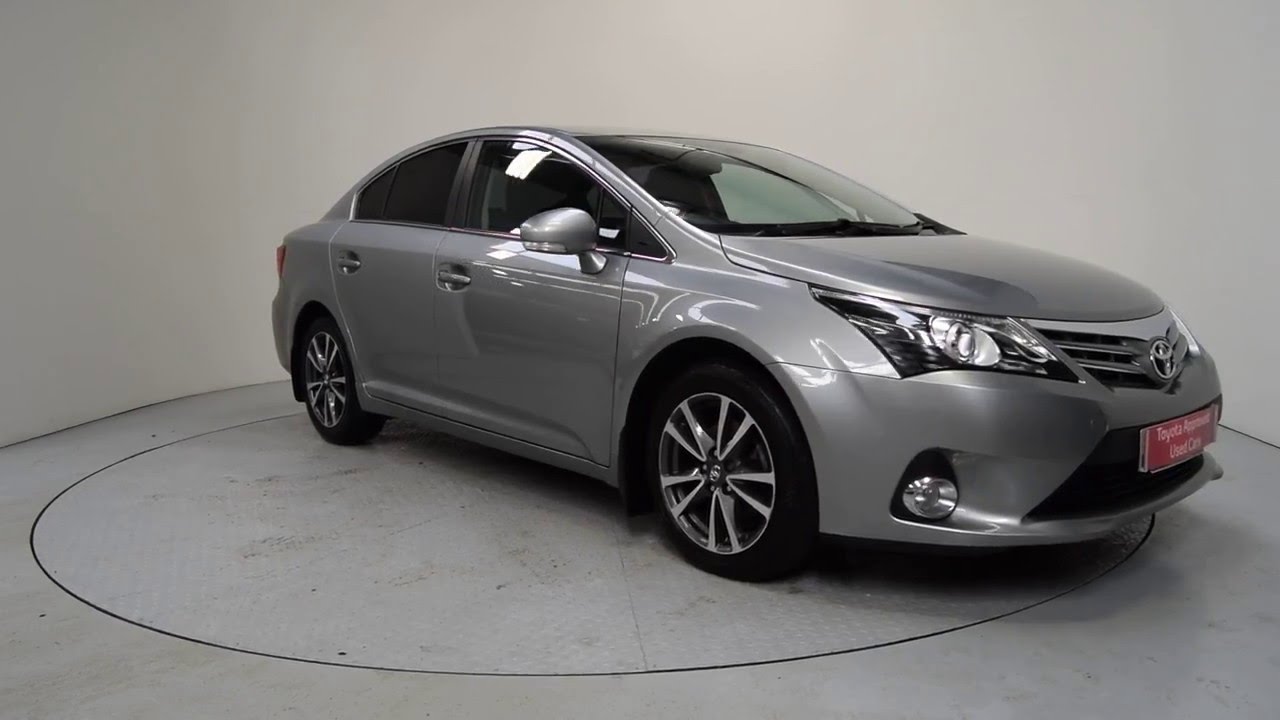 Toyota avensis 2013