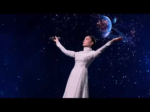 Vertical HD: 'The Moment We Experienced' 你我经历的一刻 #FayeWong #王菲 #春晚
